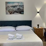 Anel Suites