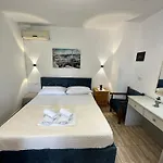 Anel Suites