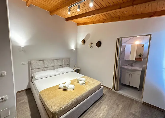 Anel Suites